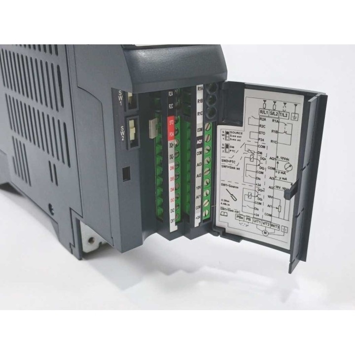 Schneider Electric ATV320U06M2B