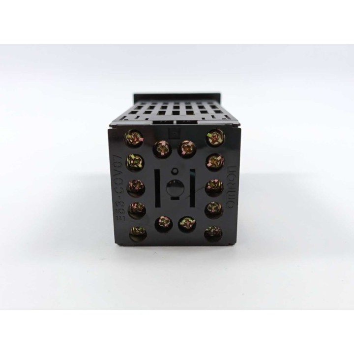 OMRON E5CK-AA1-500