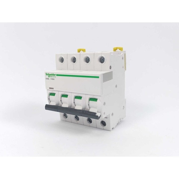 Schneider Electric A9F94432