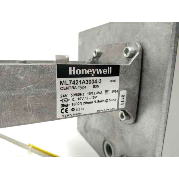 ML7421A3004-3