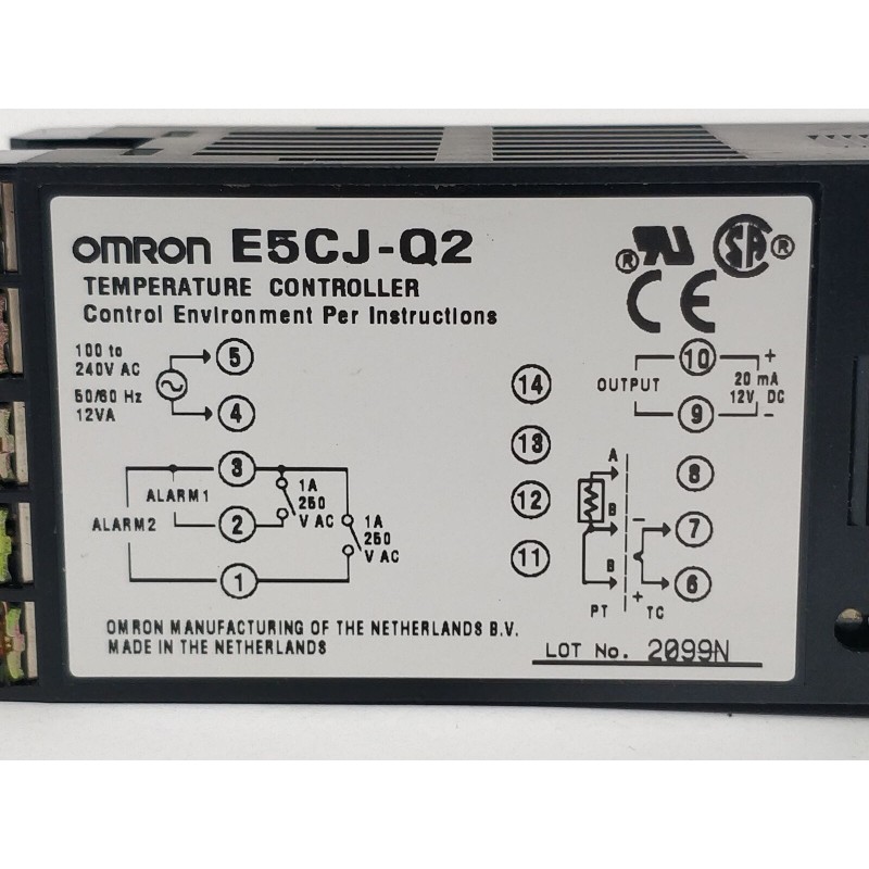 OMRON E5CJ-Q2