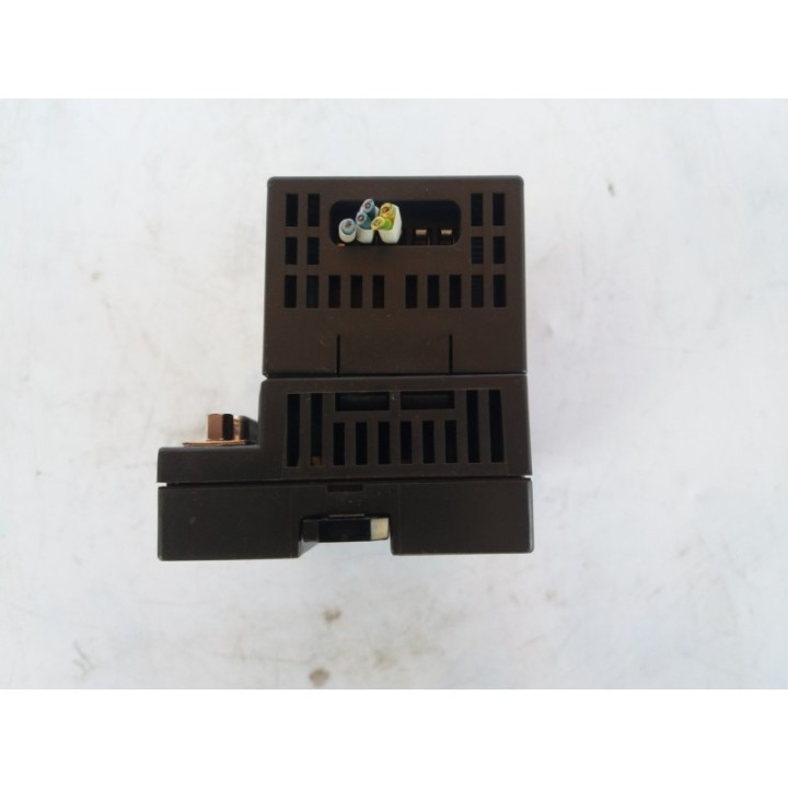 FANUC GE Fanuc Series VersaMax IC200PWR001A