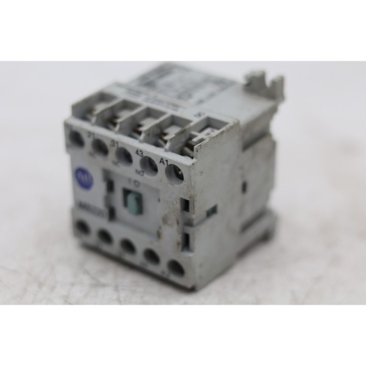 Allen-Bradley Allen-Bradley 700DC-MB220 SER A