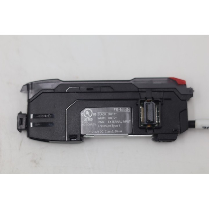KEYENCE Keyence FS-N44N  10-30V DC
