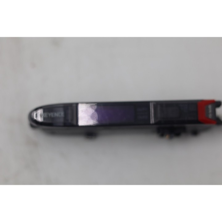 KEYENCE Keyence FS-N44N  10-30V DC