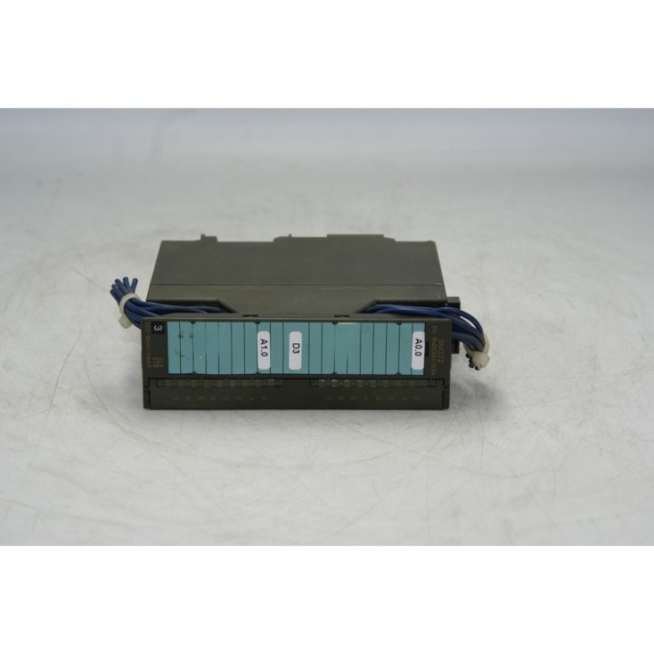 SIEMENS  SIMATIC S7 6ES7322-1BH01-0AA0