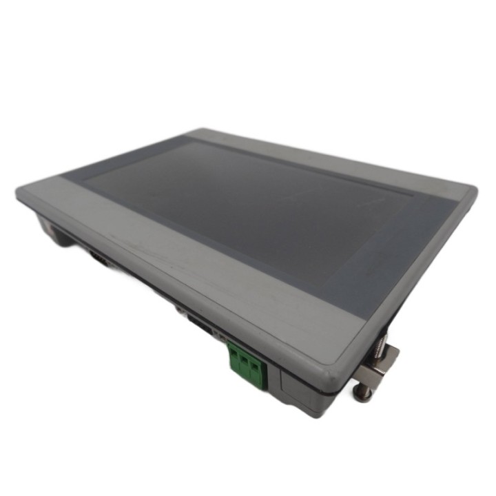 Weintek Weintek Labs. MT807iE