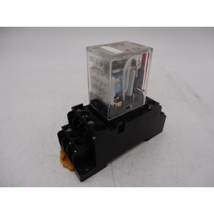Omron Omron MY4 24V DC+ PYF14A-E