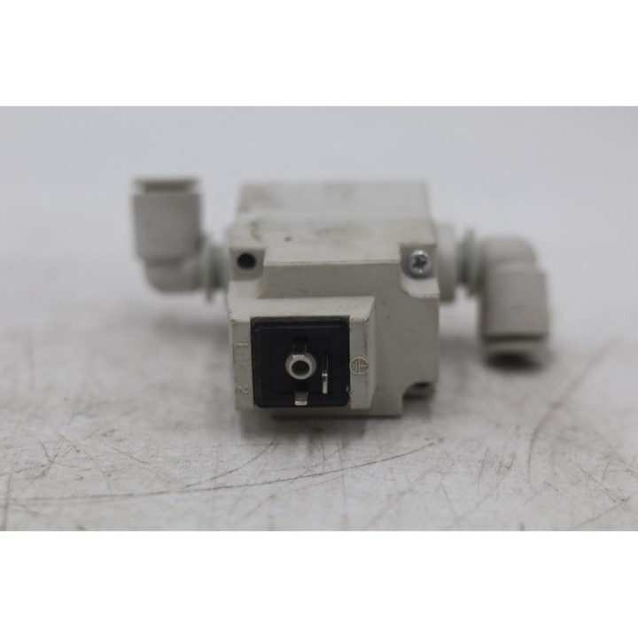 SMC SMC VQ21A1-5YZ-C8-F-Q Zawór elektromagnetyczny