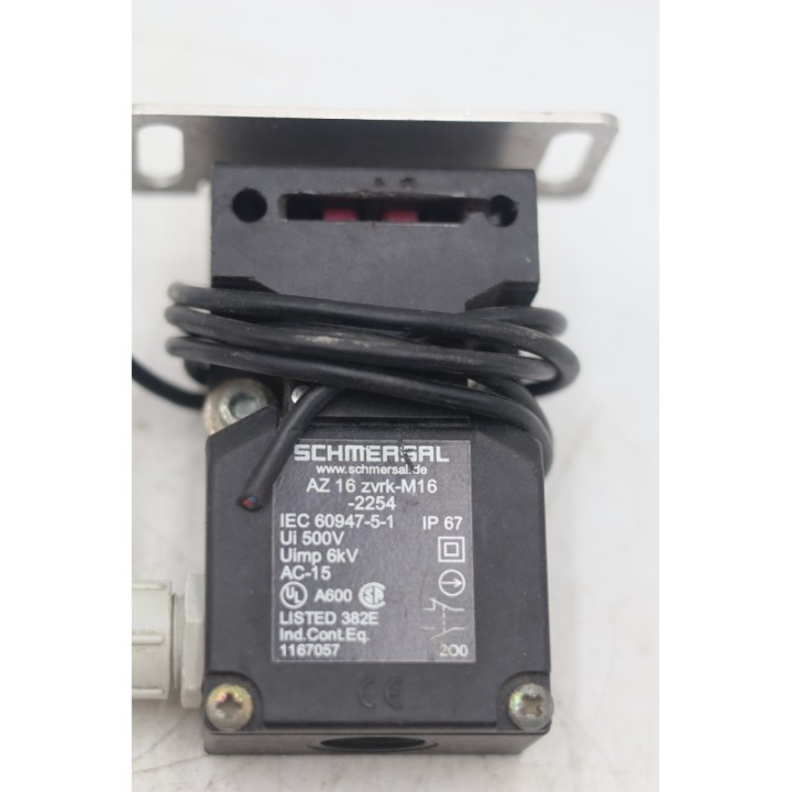 Schmersal Schmersal AZ16ZVRK-M16-2254