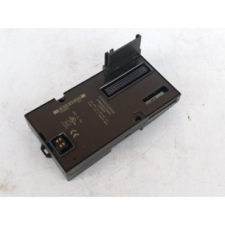 FANUC GE Fanuc Seria VersaMax IC200CHS006B