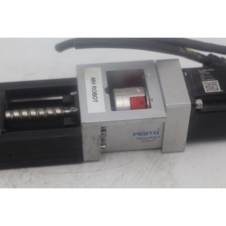 FESTO Festo EGSK-33-100-6P-H + Yaskawa SGM7J-01A7A6C
