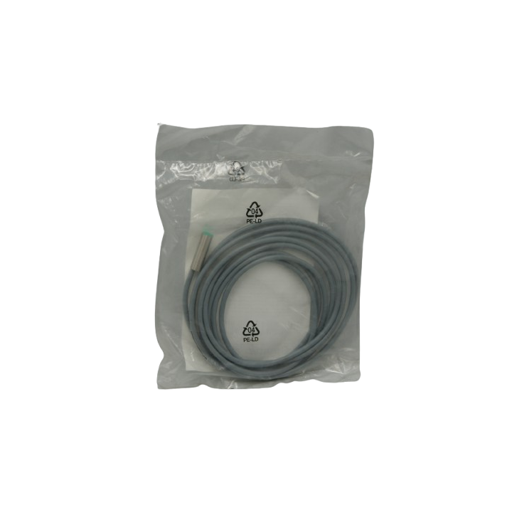 Baumer BAUMER IFRM 06P1713/L Inductive sensor