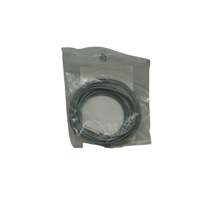 Baumer BAUMER IFRM 06N1701/L Inductive sensor