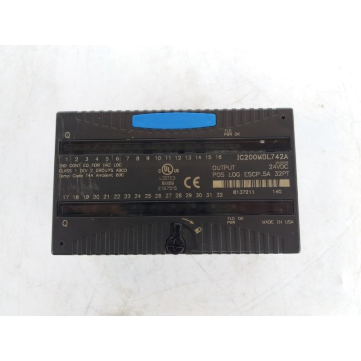 FANUC GE Fanuc Seria VersaMax IC200MDL742A