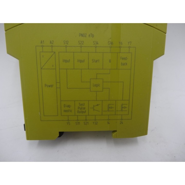 PILZ Pilz PNOZ E7P 24VDC 2 SO
