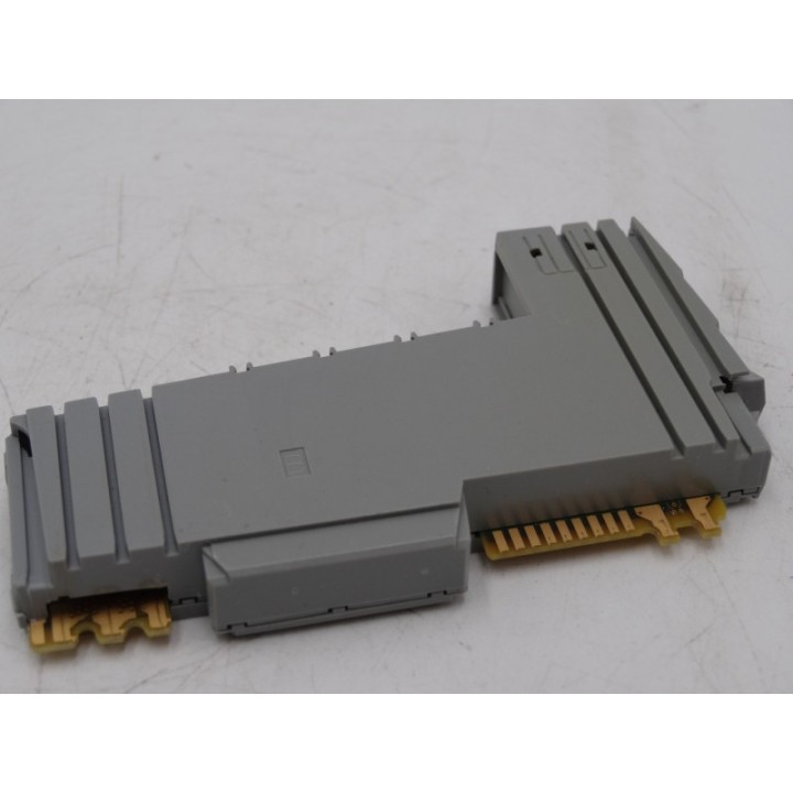 SCHNEIDER ELECTRIC  Schneider Electric Modicon TM5SPS3