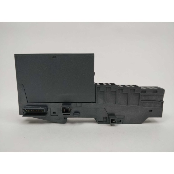 SIEMENS 6ES7132-4BD02-0AA0