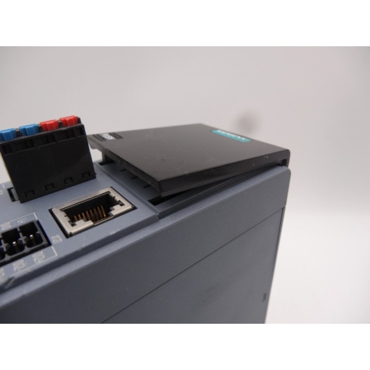 SIEMENS Siemens Sinamics S210 6SL3210-5HE10-8UF0