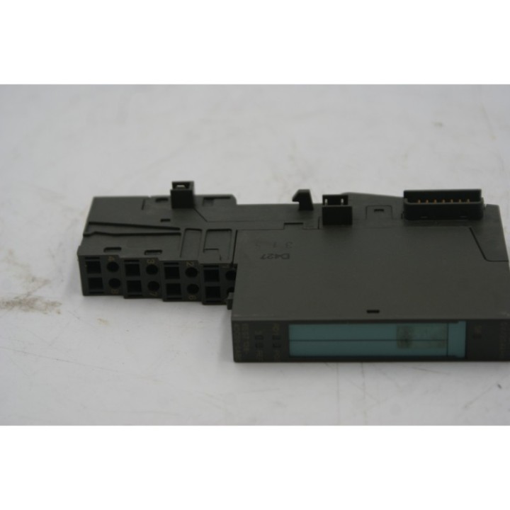 SIEMENS SIEMENS SIMATIC S7 6ES7 138-4DC00-0AB0 + 6ES7 193-4CD30-0AA0