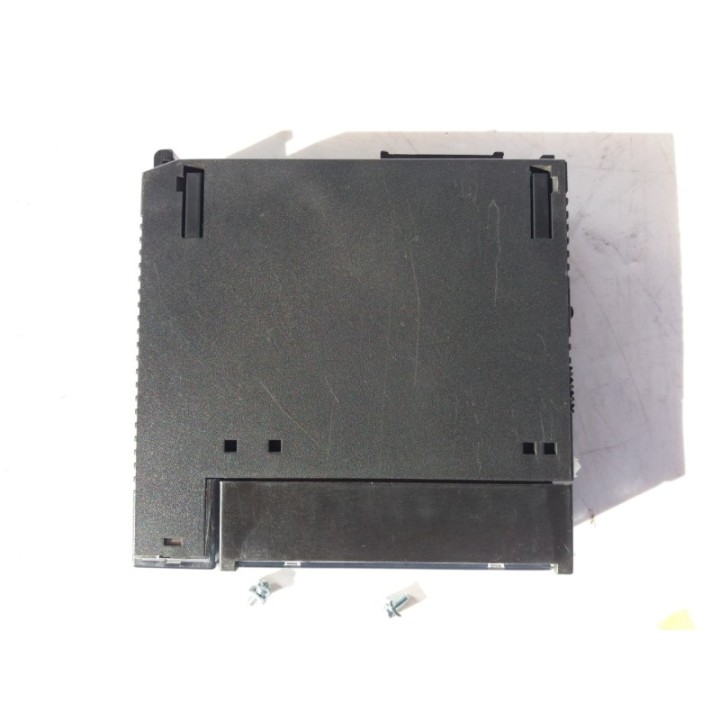 FANUC GE Fanuc Series 90-30 IC693MDL740E