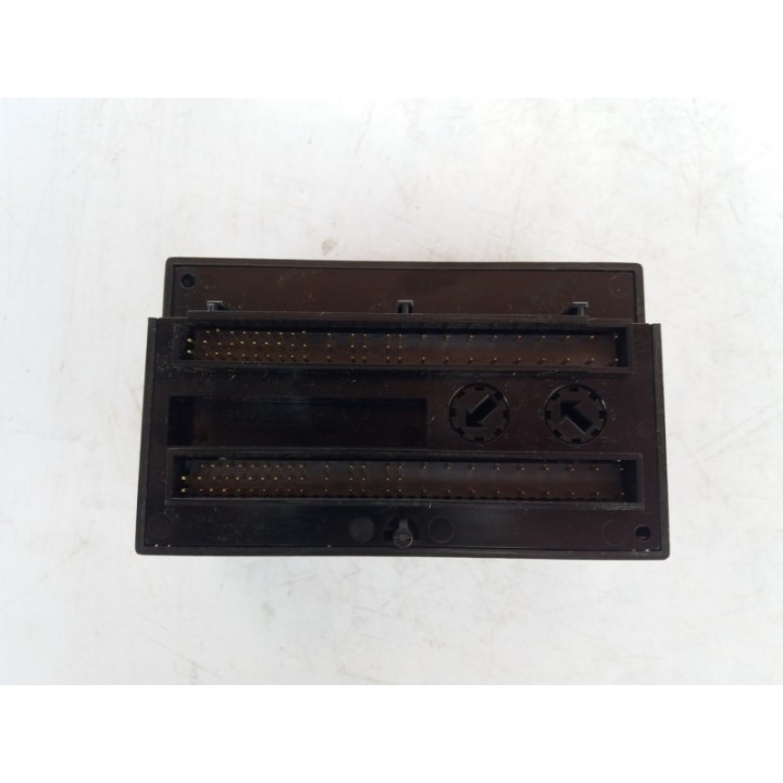 FANUC GE Fanuc Series VersaMax IC200MDL650L