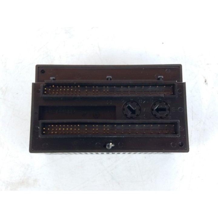 FANUC GE Fanuc Seria VersaMax IC200MDD842B