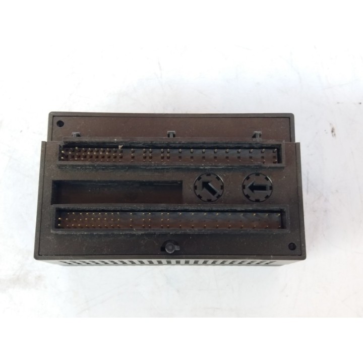 FANUC GE Fanuc Seria VersaMax IC200MDL750J