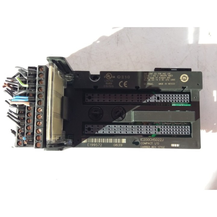 FANUC GE Fanuc Seria VersaMax IC200CHS022J - uszkodzony