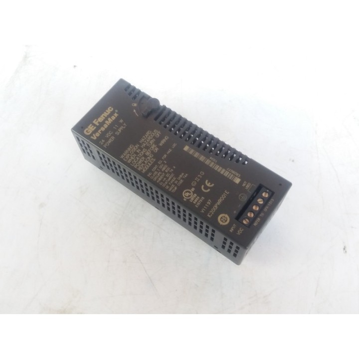 FANUC GE Fanuc Seria VersaMax IC200PWR001E