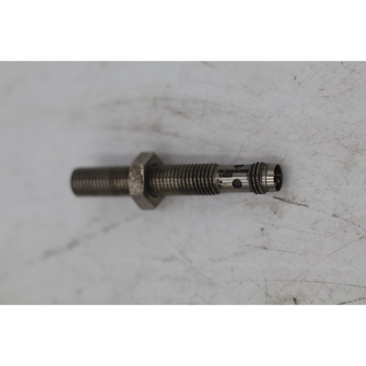 PEPPERL + FUCHS Pepperl+Fuchs NBB2-8GM40-E2-V3 + Balluff BES 08.0-BS-1