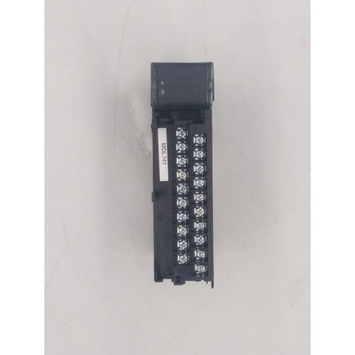 FANUC GE Fanuc Series 90-30 IC693MDL741E