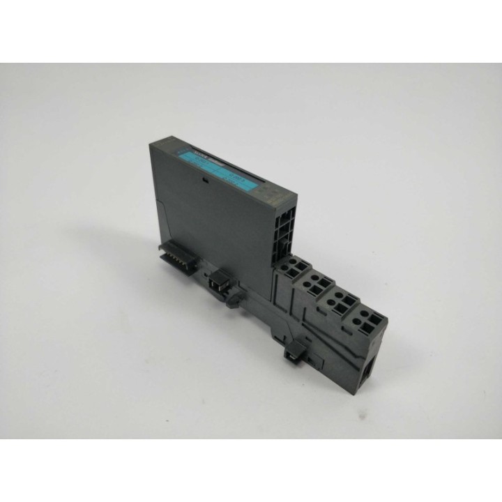 SIEMENS 6ES7132-4BD02-0AA0