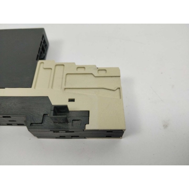 SIEMENS 6ES7138-4CA01-0AA0