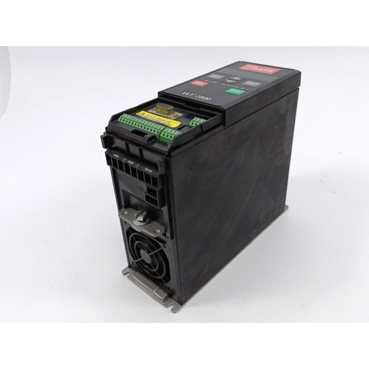 Danfoss VLT2811PT4B20STR1DBF00A00
