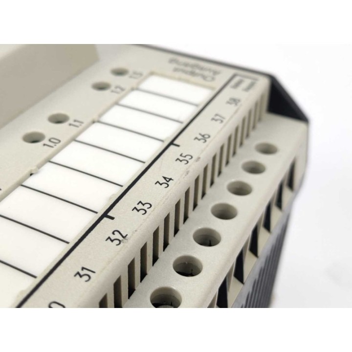 Siemens 6ES5101-8UA13