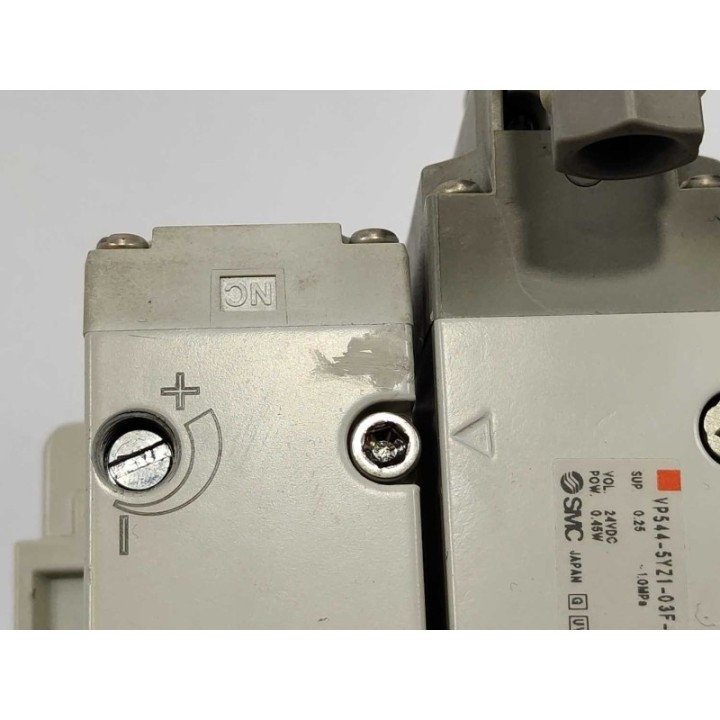 SMC VP544-5YZ1-03F-M-X585
