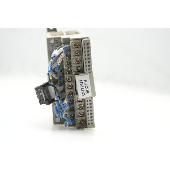 Allen-Bradley Allen Bradley MicroLogix 1762-OW16 B A