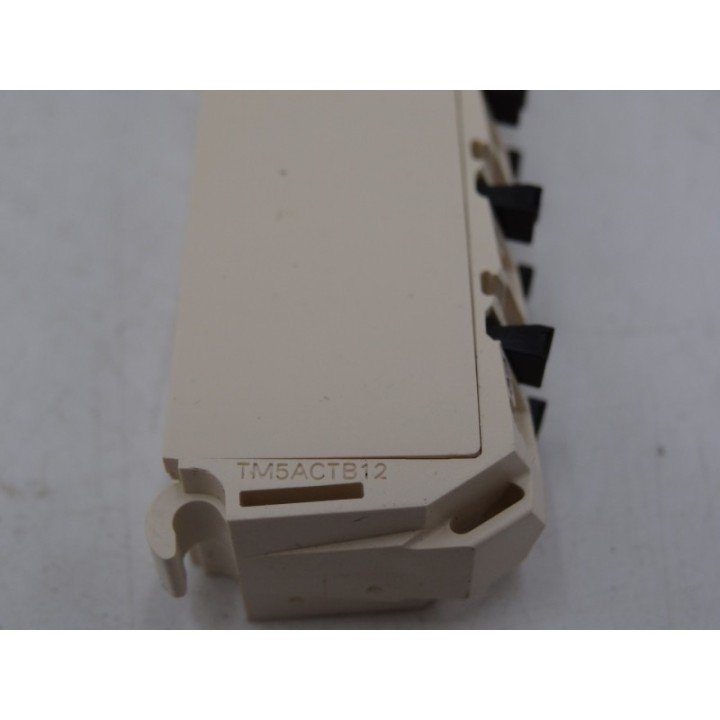 SCHNEIDER ELECTRIC  Schneider Electric TM5ACTB12