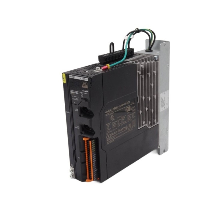 Omron Omron R88D-1SN04H-ECT + Schaffner R88A-FI1S105-SE