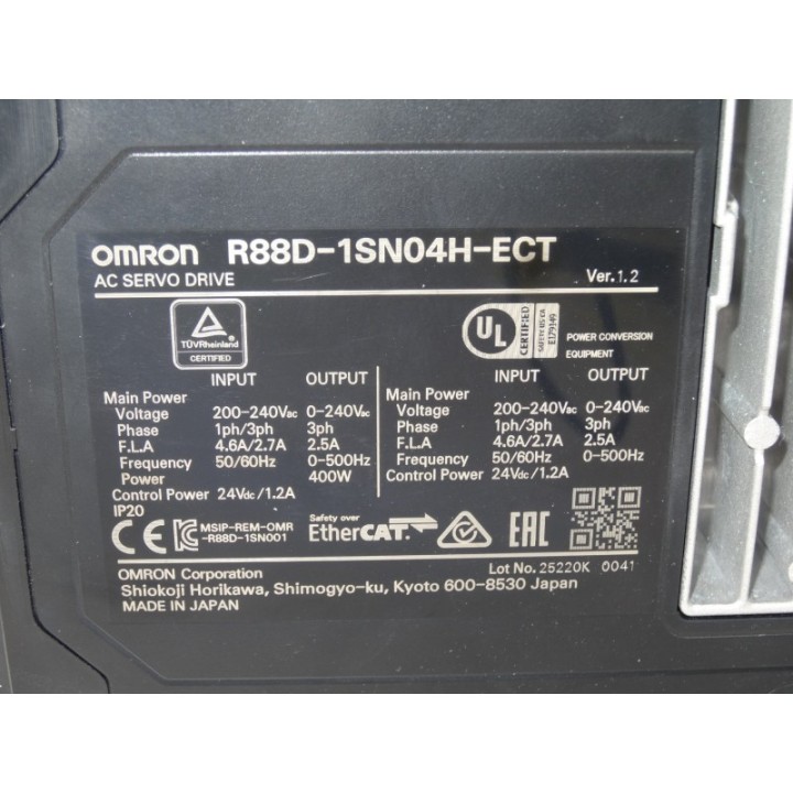 Omron Omron R88D-1SN04H-ECT + Schaffner R88A-FI1S105-SE