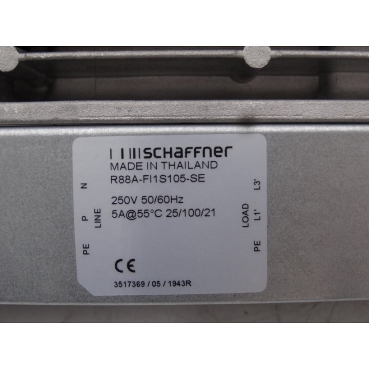 Omron Omron R88D-1SN04H-ECT + Schaffner R88A-FI1S105-SE