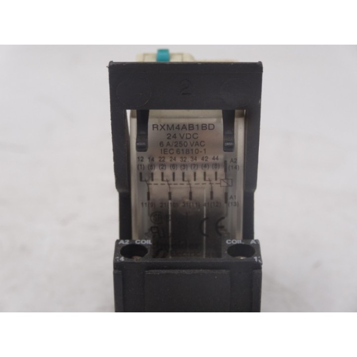 SCHNEIDER ELECTRIC  Schneider Electric RXM4AB1BD + gniazdo RXZE1M114M