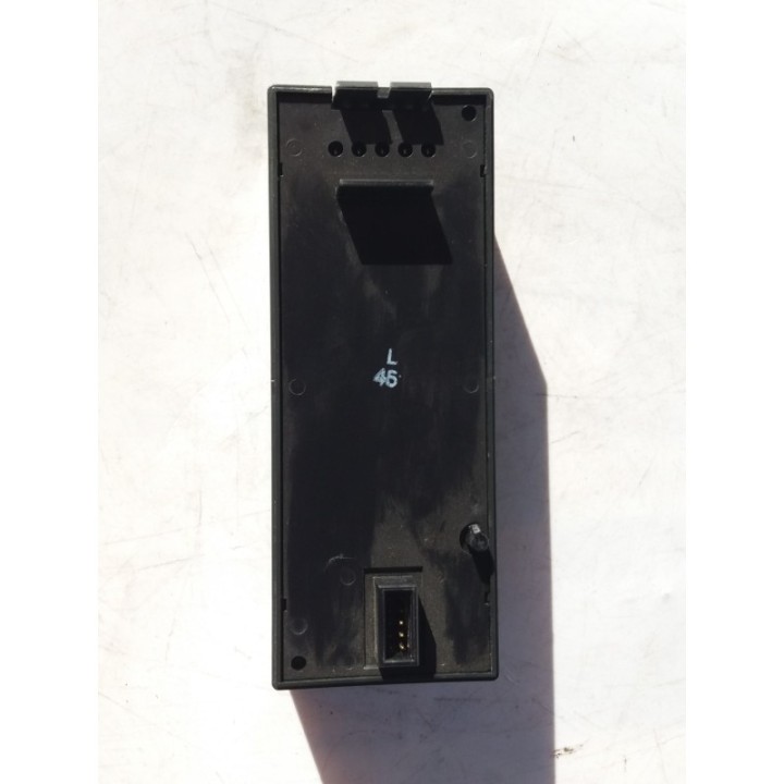 FANUC GE Fanuc Seria VersaMax IC200PWR001D