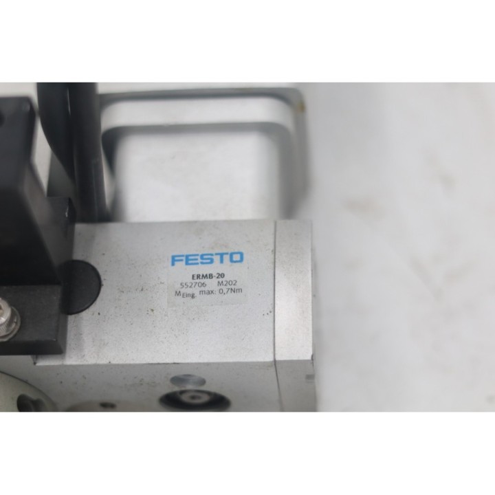 Yaskawa Electric Yaskawa Electric SGM7J-04A7A6C + Festo ERMB-20