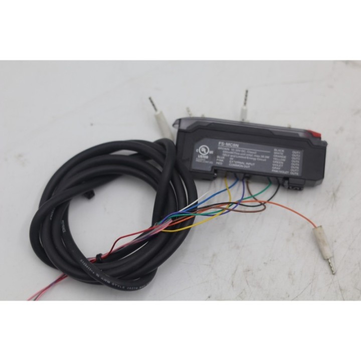 KEYENCE Keyence FS-MC8N  10-30V DC