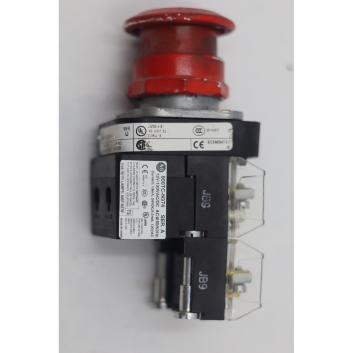 Allen-Bradley Allen Bradley 800T-FXQH2RA1 + 800TC-N374