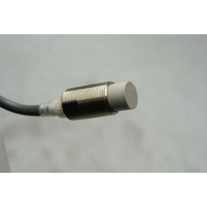 Omron OMRON E2EG-X1 OMC1 Inductive promixity switch