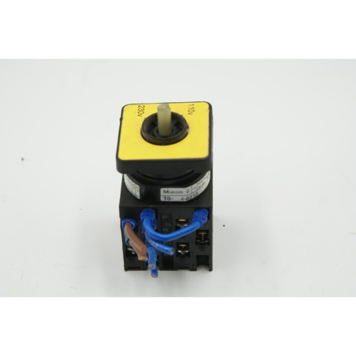 MOELLER  Eaton Moeller 4-8213