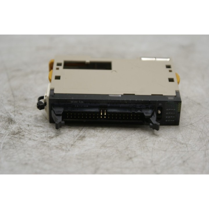 Omron OMRON Output Unit CJ1W-OD233